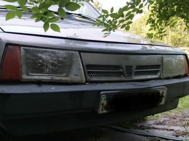 ВАЗ 2108 1992 в Павлограде на Automoto.ua Серый ВАЗ 2108, объемом двигателя 0 л и пробегом 1 тыс. км за 525 $, фото 1 на Automoto.ua