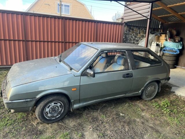 Серый ВАЗ 2108, объемом двигателя 1.6 л и пробегом 160 тыс. км за 618 $, фото 1 на Automoto.ua