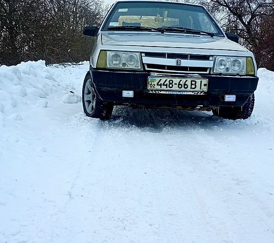 Серый ВАЗ 2108, объемом двигателя 1.3 л и пробегом 0 тыс. км за 900 $, фото 1 на Automoto.ua