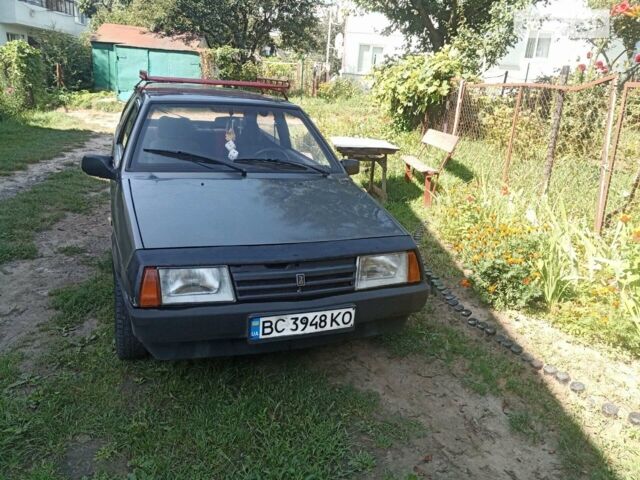 Серый ВАЗ 2108, объемом двигателя 1.3 л и пробегом 175 тыс. км за 500 $, фото 1 на Automoto.ua