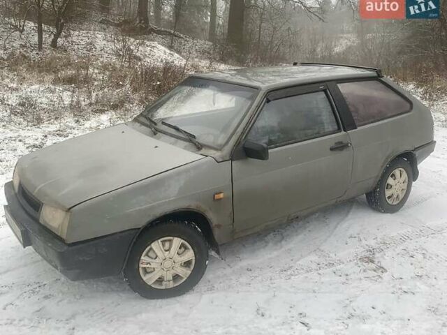 Серый ВАЗ 2108, объемом двигателя 1.3 л и пробегом 300 тыс. км за 650 $, фото 1 на Automoto.ua