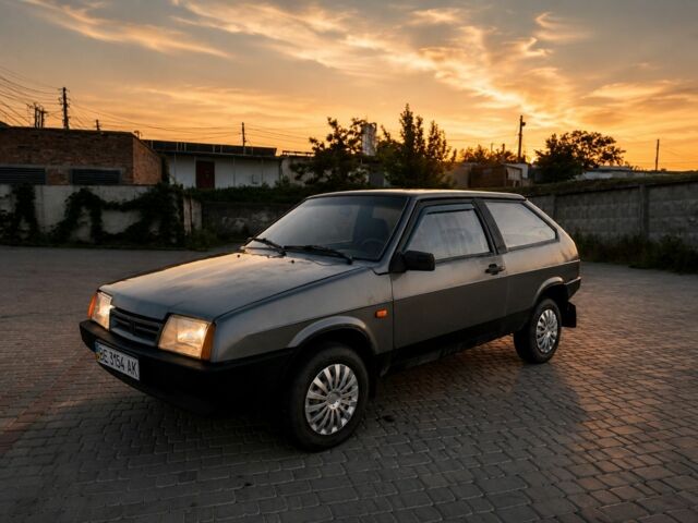 Серый ВАЗ 2108, объемом двигателя 1.3 л и пробегом 1000 тыс. км за 671 $, фото 1 на Automoto.ua