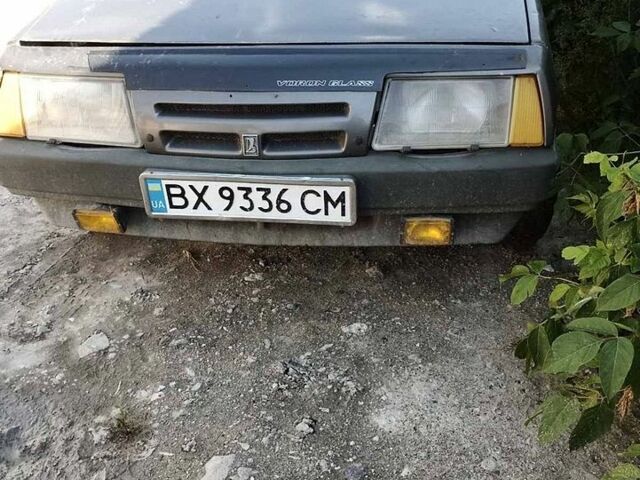 Серый ВАЗ 2108, объемом двигателя 1.5 л и пробегом 200 тыс. км за 800 $, фото 1 на Automoto.ua