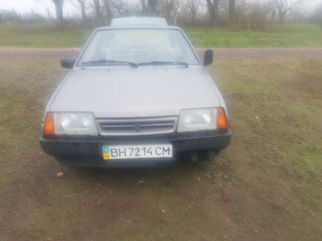 Серый ВАЗ 2108, объемом двигателя 0 л и пробегом 172 тыс. км за 828 $, фото 1 на Automoto.ua