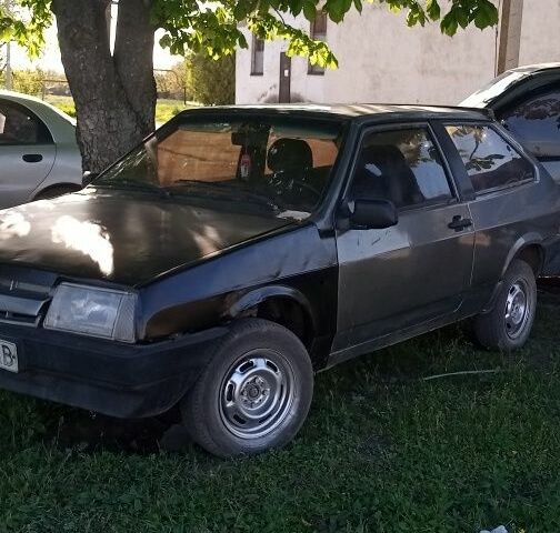 Серый ВАЗ 2108, объемом двигателя 0 л и пробегом 300 тыс. км за 950 $, фото 1 на Automoto.ua