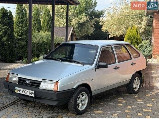 Серый ВАЗ 2108, объемом двигателя 0 л и пробегом 220 тыс. км за 1008 $, фото 1 на Automoto.ua