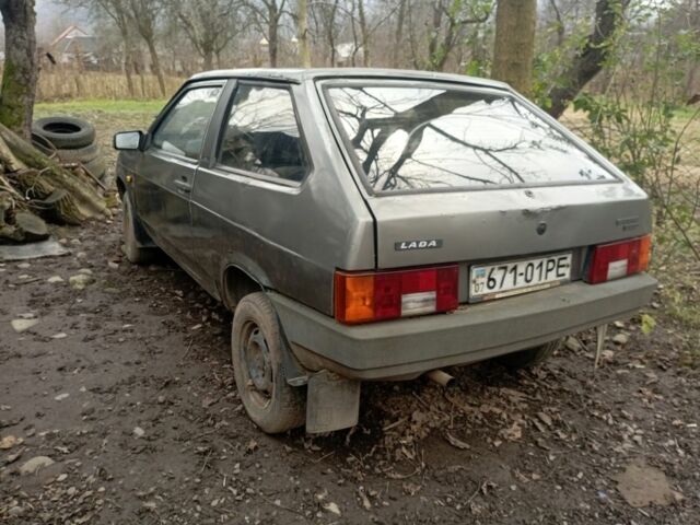 Серый ВАЗ 2108, объемом двигателя 0 л и пробегом 300 тыс. км за 349 $, фото 1 на Automoto.ua