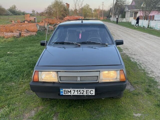 Серый ВАЗ 2108, объемом двигателя 1.3 л и пробегом 140 тыс. км за 749 $, фото 1 на Automoto.ua
