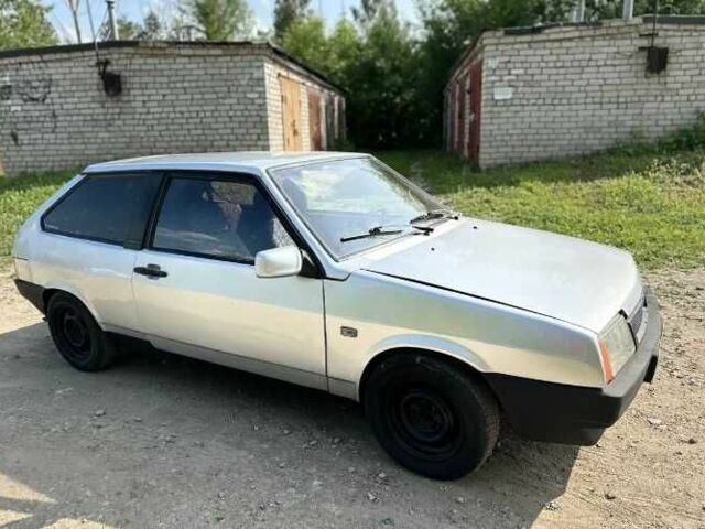 Серый ВАЗ 2108, объемом двигателя 1.5 л и пробегом 378 тыс. км за 528 $, фото 1 на Automoto.ua