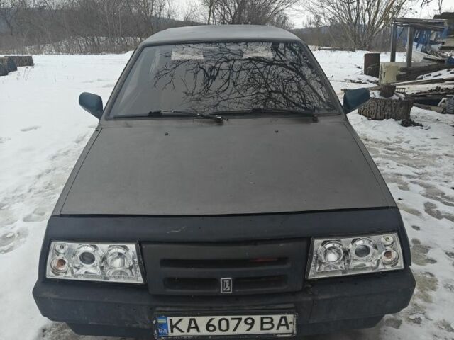 Серый ВАЗ 2108, объемом двигателя 1 л и пробегом 1000 тыс. км за 533 $, фото 1 на Automoto.ua