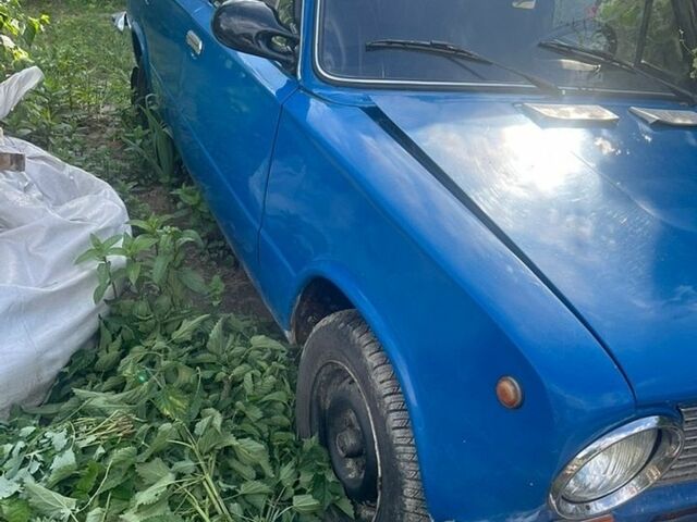 Синий ВАЗ 2108, объемом двигателя 1.2 л и пробегом 100 тыс. км за 800 $, фото 1 на Automoto.ua