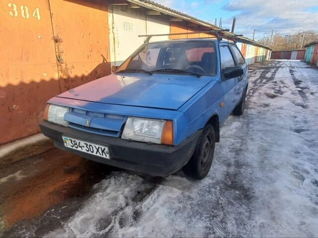 Синий ВАЗ 2108, объемом двигателя 1.3 л и пробегом 270 тыс. км за 800 $, фото 1 на Automoto.ua