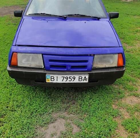 Синий ВАЗ 2108, объемом двигателя 1.3 л и пробегом 50 тыс. км за 900 $, фото 1 на Automoto.ua