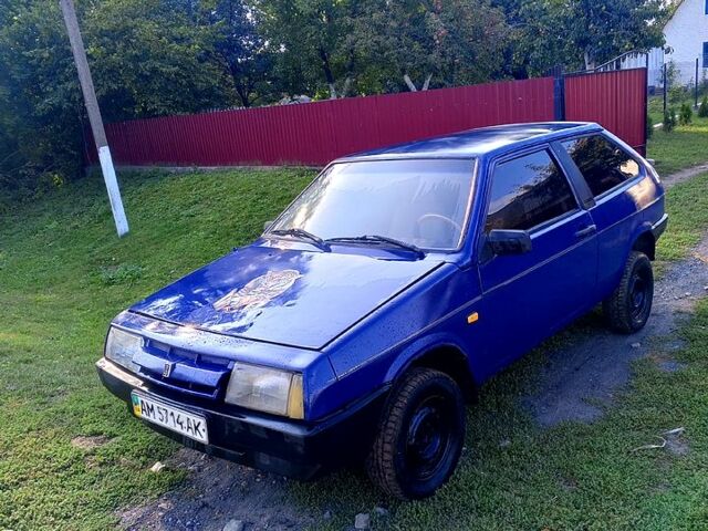Синий ВАЗ 2108, объемом двигателя 1.3 л и пробегом 199 тыс. км за 950 $, фото 1 на Automoto.ua
