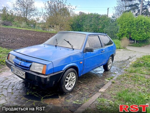 Синій ВАЗ 2108, об'ємом двигуна 1.3 л та пробігом 300 тис. км за 450 $, фото 1 на Automoto.ua