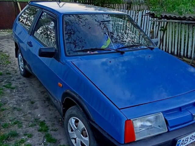 Синий ВАЗ 2108, объемом двигателя 1.3 л и пробегом 200 тыс. км за 650 $, фото 1 на Automoto.ua