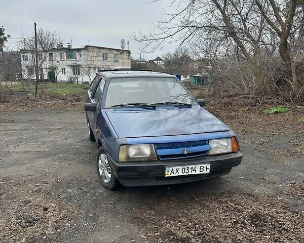 Синий ВАЗ 2108, объемом двигателя 1.5 л и пробегом 200 тыс. км за 600 $, фото 1 на Automoto.ua