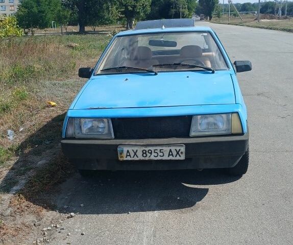 Синий ВАЗ 2108, объемом двигателя 0 л и пробегом 500 тыс. км за 600 $, фото 1 на Automoto.ua