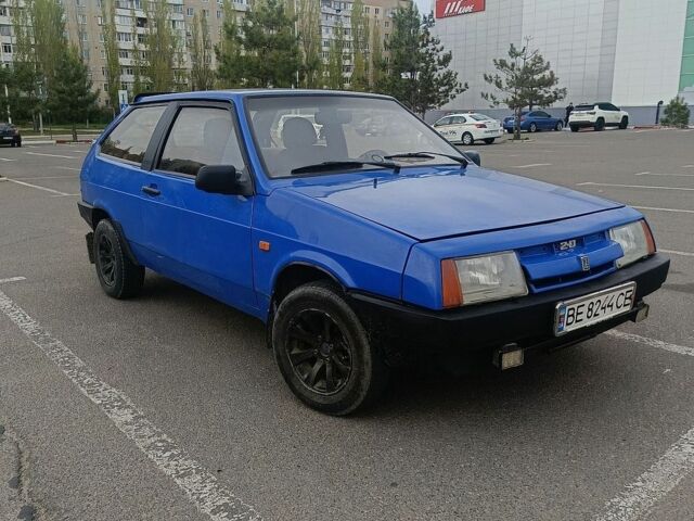 Синий ВАЗ 2108, объемом двигателя 1.5 л и пробегом 70 тыс. км за 920 $, фото 1 на Automoto.ua