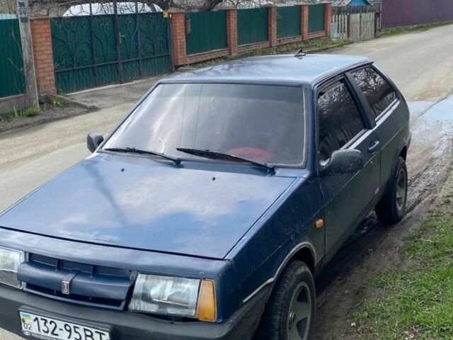 Синий ВАЗ 2108, объемом двигателя 1.5 л и пробегом 130 тыс. км за 391 $, фото 1 на Automoto.ua