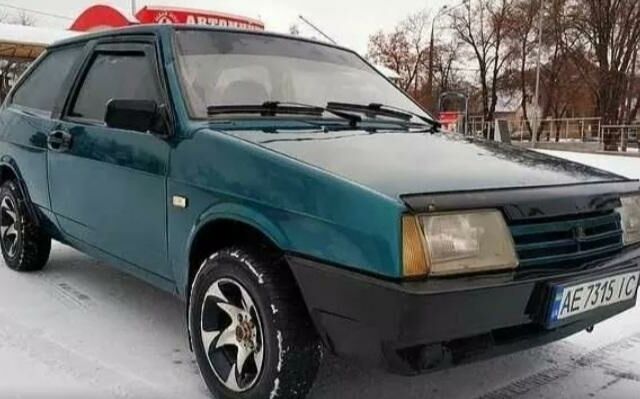 Синий ВАЗ 2108, объемом двигателя 1.5 л и пробегом 157 тыс. км за 700 $, фото 1 на Automoto.ua