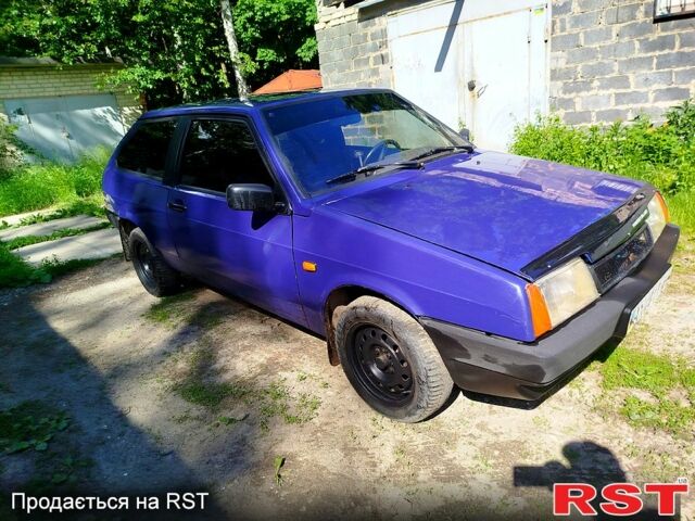 Синий ВАЗ 2108, объемом двигателя 1.5 л и пробегом 180 тыс. км за 870 $, фото 1 на Automoto.ua