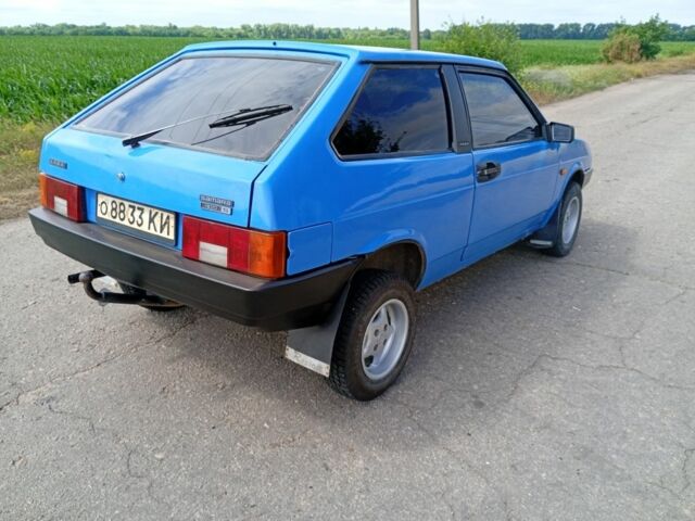 Синий ВАЗ 2108, объемом двигателя 1.5 л и пробегом 222 тыс. км за 900 $, фото 1 на Automoto.ua
