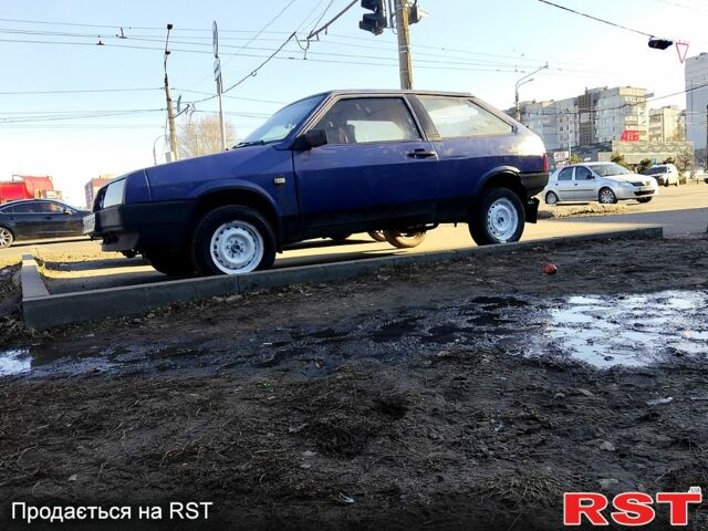 Синий ВАЗ 2108, объемом двигателя 1.5 л и пробегом 298 тыс. км за 700 $, фото 1 на Automoto.ua