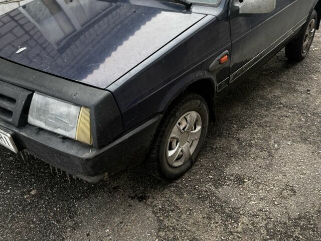 Синій ВАЗ 2108, об'ємом двигуна 1.3 л та пробігом 250 тис. км за 1050 $, фото 1 на Automoto.ua