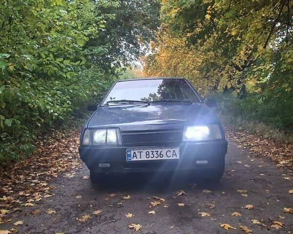 Синий ВАЗ 2108, объемом двигателя 1.29 л и пробегом 320 тыс. км за 900 $, фото 1 на Automoto.ua