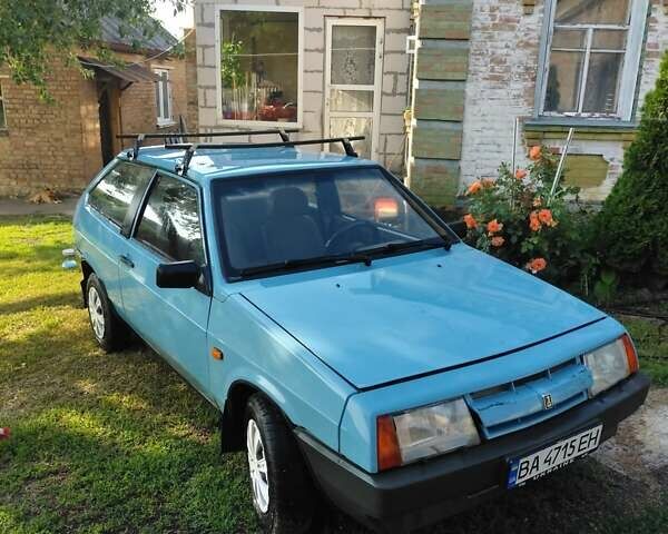 Синий ВАЗ 2108, объемом двигателя 1.29 л и пробегом 100 тыс. км за 1500 $, фото 1 на Automoto.ua