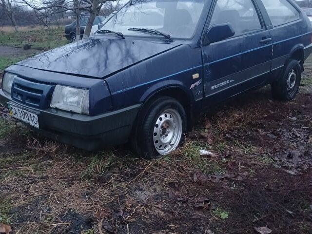 Синий ВАЗ 2108, объемом двигателя 1.3 л и пробегом 235 тыс. км за 500 $, фото 1 на Automoto.ua