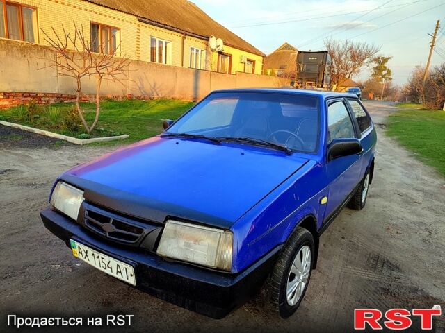 Синий ВАЗ 2108, объемом двигателя 1.3 л и пробегом 150 тыс. км за 650 $, фото 1 на Automoto.ua