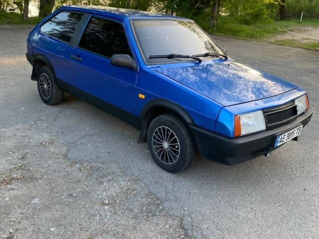 Синий ВАЗ 2108, объемом двигателя 1.3 л и пробегом 500 тыс. км за 1400 $, фото 1 на Automoto.ua
