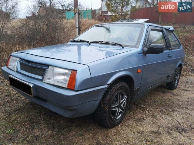 Синий ВАЗ 2108, объемом двигателя 1.1 л и пробегом 100 тыс. км за 1500 $, фото 1 на Automoto.ua
