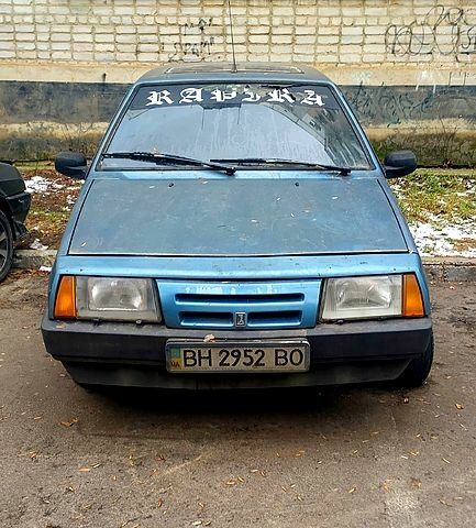 Синий ВАЗ 2108, объемом двигателя 1.1 л и пробегом 300 тыс. км за 580 $, фото 1 на Automoto.ua