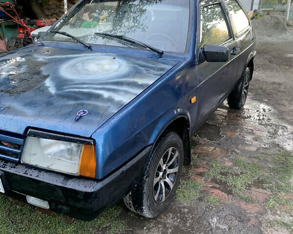 Синий ВАЗ 2108, объемом двигателя 1.3 л и пробегом 300 тыс. км за 800 $, фото 1 на Automoto.ua