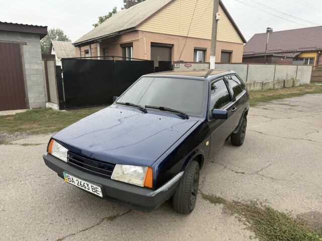 Синий ВАЗ 2108, объемом двигателя 1.5 л и пробегом 200 тыс. км за 1250 $, фото 1 на Automoto.ua