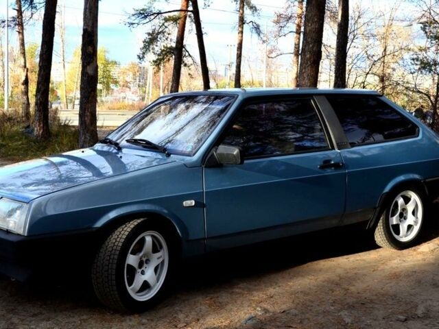 Синий ВАЗ 2108, объемом двигателя 1.5 л и пробегом 250 тыс. км за 700 $, фото 1 на Automoto.ua