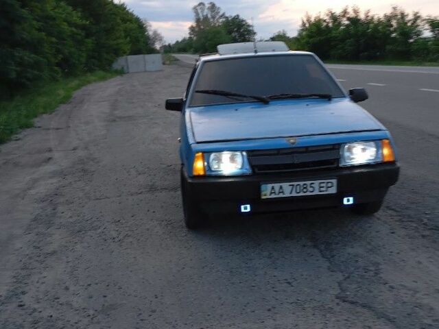 Синій ВАЗ 2108, об'ємом двигуна 1.3 л та пробігом 800 тис. км за 1002 $, фото 1 на Automoto.ua