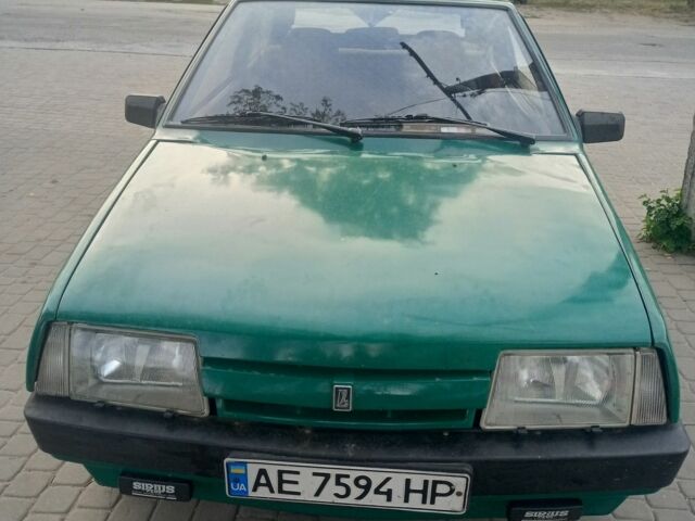 Зеленый ВАЗ 2108, объемом двигателя 1.3 л и пробегом 157 тыс. км за 915 $, фото 1 на Automoto.ua