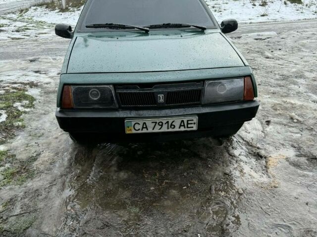 Зеленый ВАЗ 2108, объемом двигателя 0 л и пробегом 120 тыс. км за 922 $, фото 1 на Automoto.ua