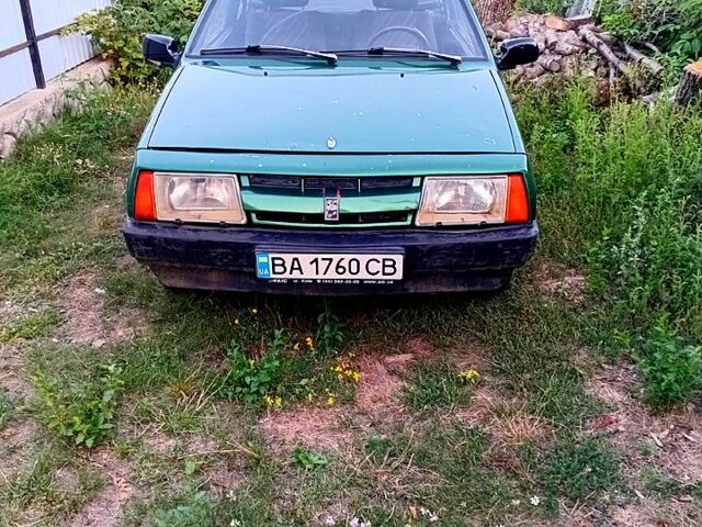 Зелений ВАЗ 2108, об'ємом двигуна 1.3 л та пробігом 250 тис. км за 900 $, фото 1 на Automoto.ua