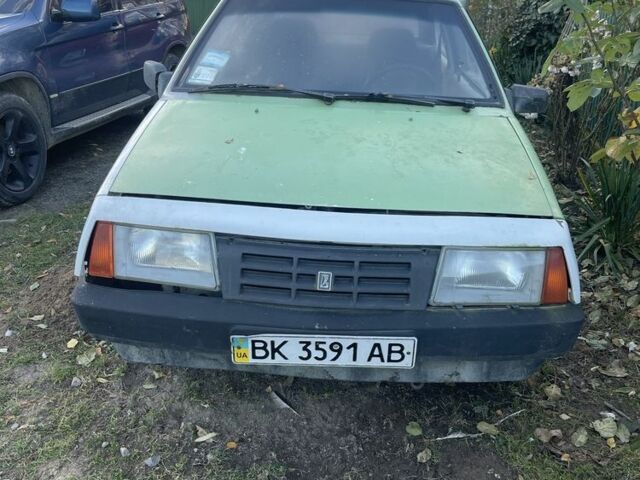 Зелений ВАЗ 2108, об'ємом двигуна 1.5 л та пробігом 350 тис. км за 339 $, фото 1 на Automoto.ua