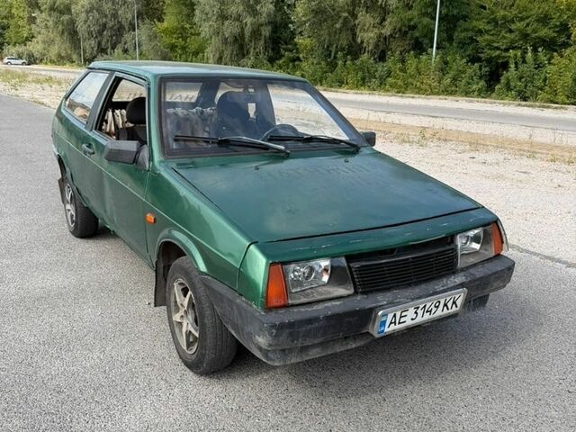 Зеленый ВАЗ 2108, объемом двигателя 1.29 л и пробегом 280 тыс. км за 599 $, фото 1 на Automoto.ua