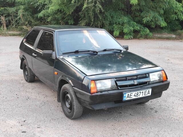 Зелений ВАЗ 2108, об'ємом двигуна 1.5 л та пробігом 87 тис. км за 1101 $, фото 1 на Automoto.ua
