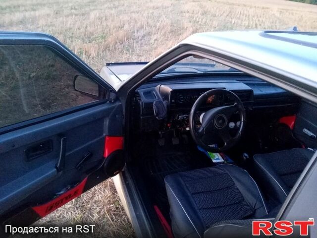 Зеленый ВАЗ 2108, объемом двигателя 1.3 л и пробегом 250 тыс. км за 1100 $, фото 1 на Automoto.ua