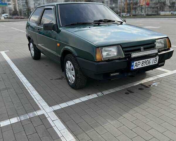 Зеленый ВАЗ 2108, объемом двигателя 1.5 л и пробегом 65 тыс. км за 1800 $, фото 1 на Automoto.ua