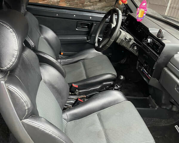 Зеленый ВАЗ 2108, объемом двигателя 1.5 л и пробегом 310 тыс. км за 1300 $, фото 1 на Automoto.ua