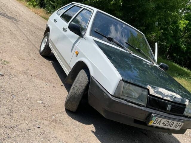 Белый ВАЗ 2109, объемом двигателя 1.5 л и пробегом 3 тыс. км за 672 $, фото 1 на Automoto.ua